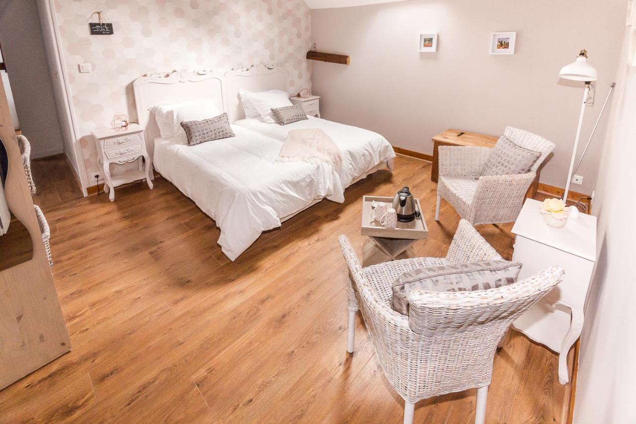 Bed and Breakfast Entre Canal Et Vignes Escolives-Sainte-Camille Exterior foto
