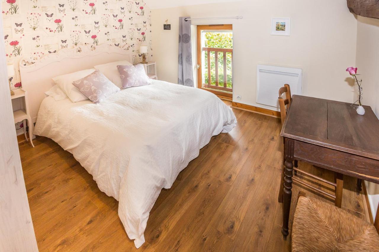 Bed and Breakfast Entre Canal Et Vignes Escolives-Sainte-Camille Exterior foto